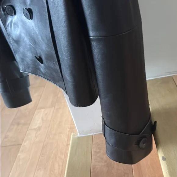 Massimo Dutti Brown Cropped Leather Jacket Size Small - Picture 4 of 7